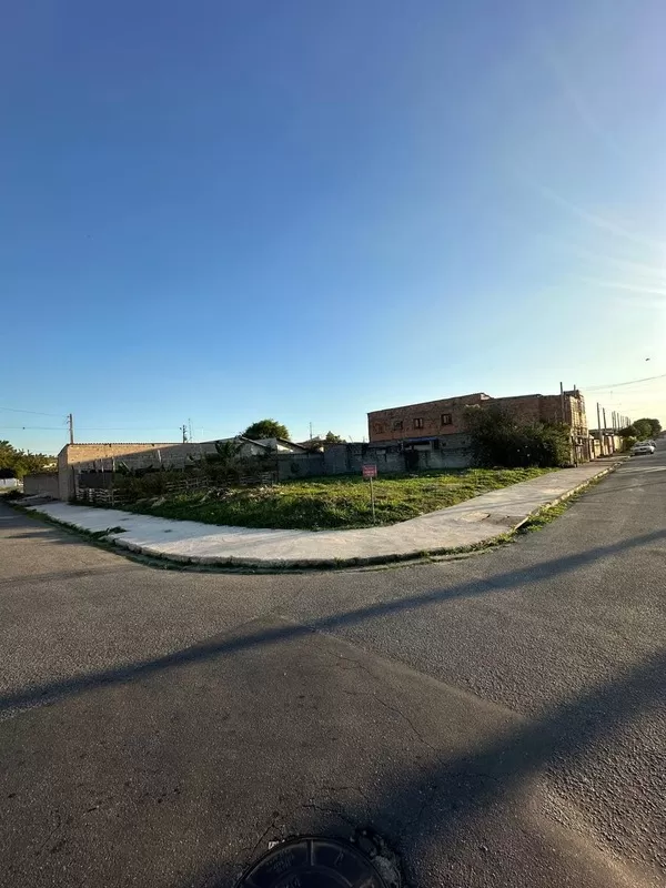 Terreno de Esquina em Pindamonhangaba - Lote 422